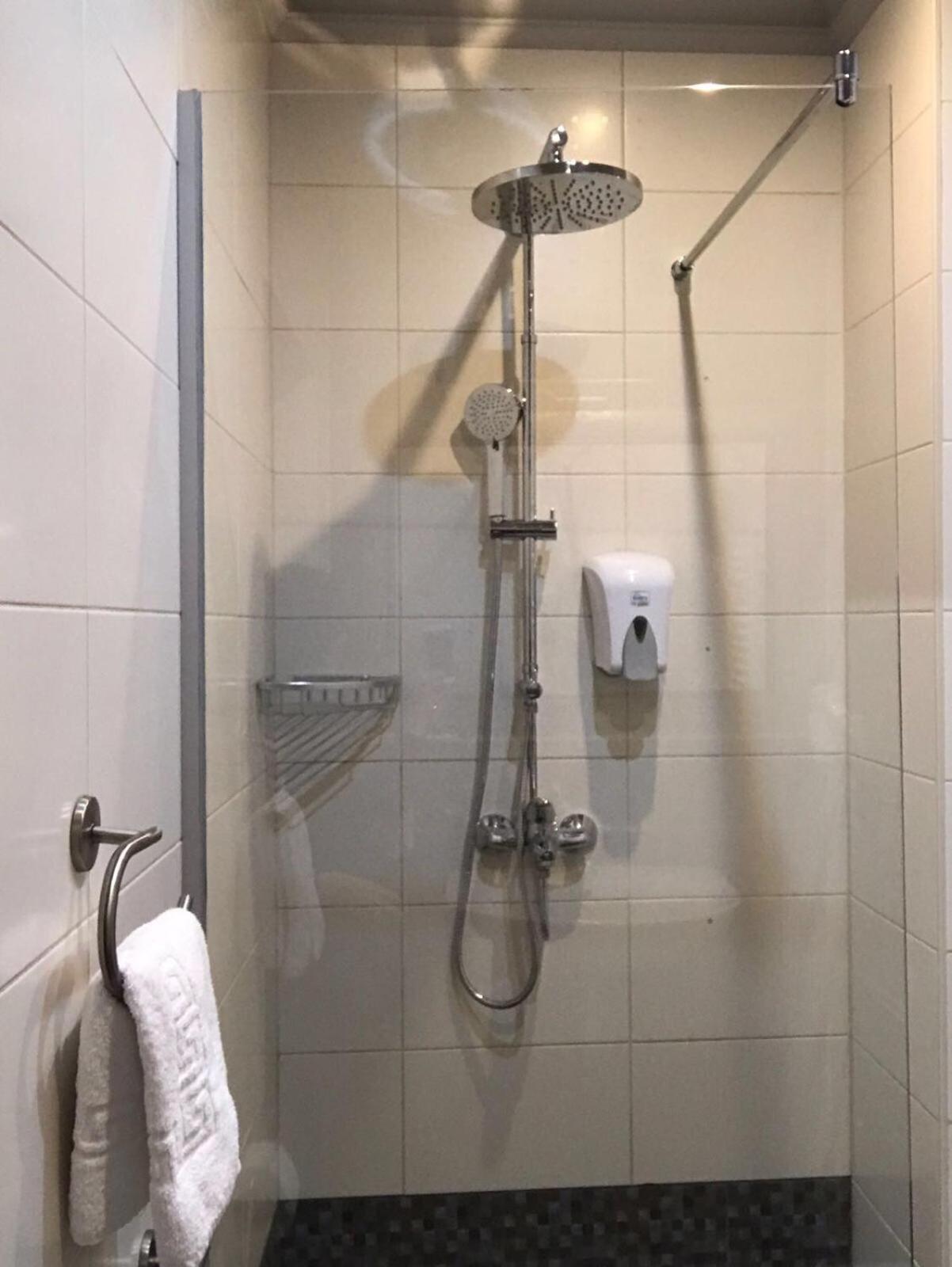 Aparthotel คีชีเนา ภายนอก รูปภาพ