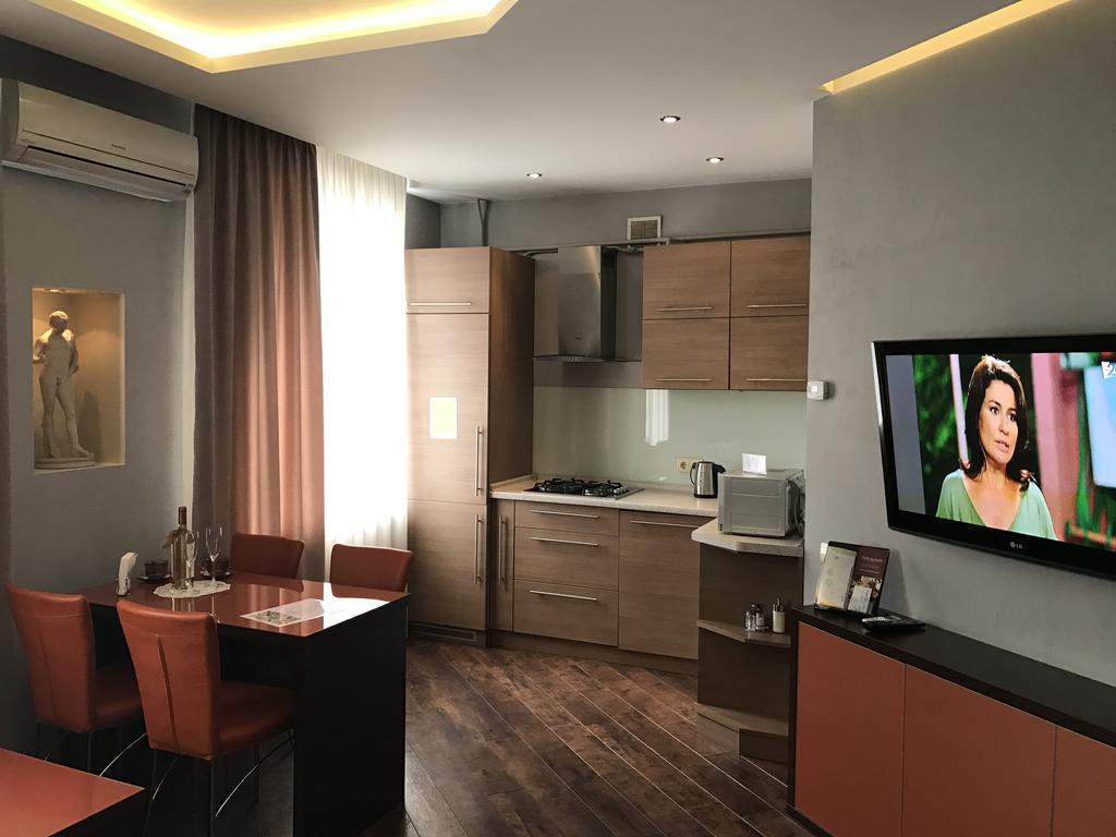 Aparthotel คีชีเนา ภายนอก รูปภาพ